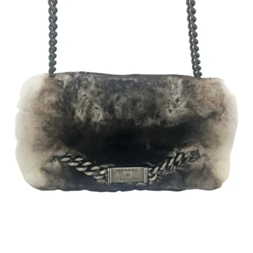 Chanel 'Chinnchilla Pelz Classic Flap' Grau